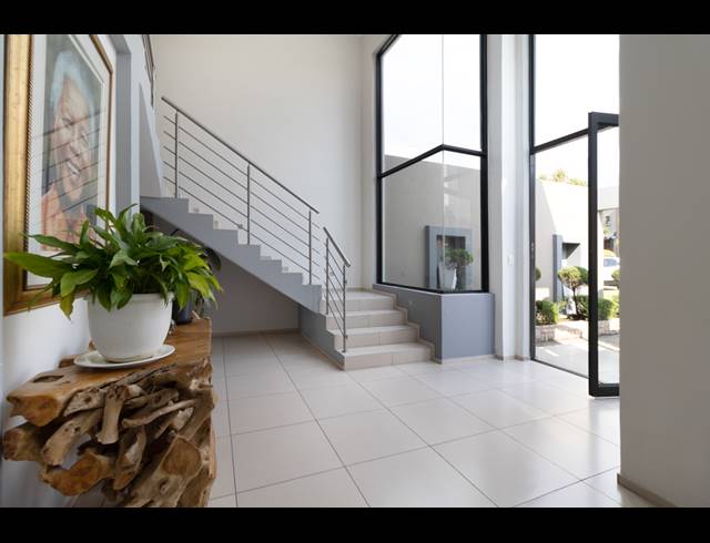 4 BEDROOM HOUSE TO LET IN SILVERWOODS COUNTRY ESTATE